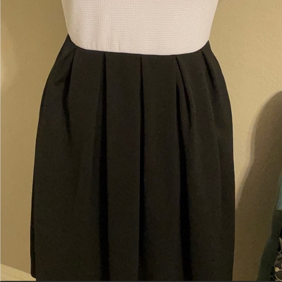 Lularoe Amelia Black And white color block dress NWT 3XL - Picture 6 of 10